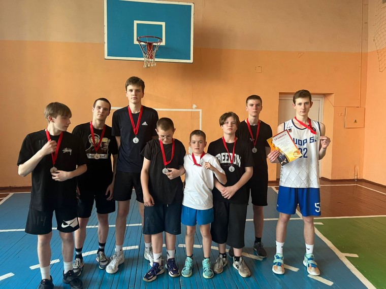 Первенство города Тамбова по баскетболу среди общеобразовательных школ.